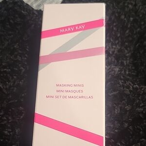 NIB Mary Kay Masking Minis Set